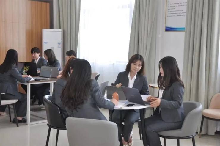 商丘市睢阳区弘深学校2025年秋季招聘公告