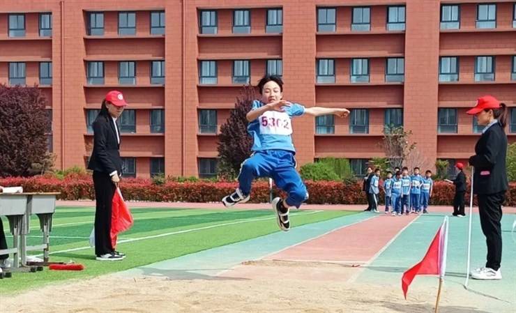【招聘4542】长垣市正大双语学校2025年招聘语文、数学教师公告