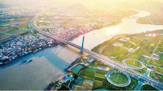 千帆济海 万才聚漳丨漳州开展赴外大规模引才招聘活动