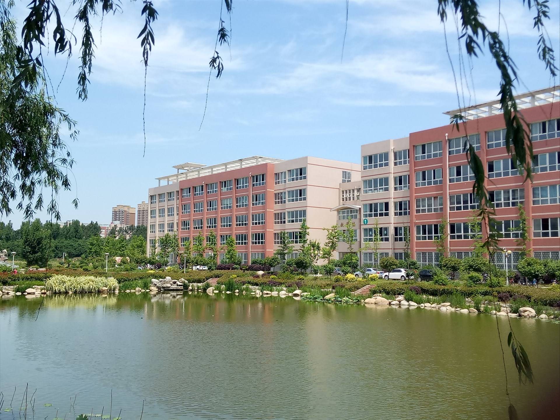 云南农业职业技术中心2023年欢迎您-云南五年制大专-培训通