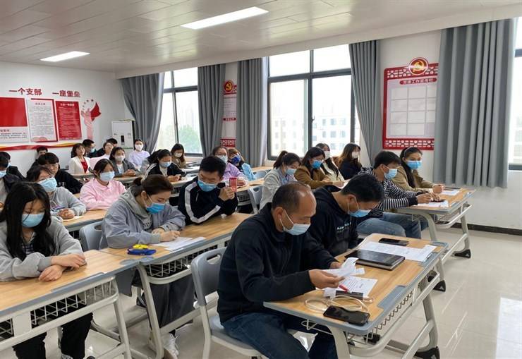 护理学院举办第六届大学生创新创业大赛