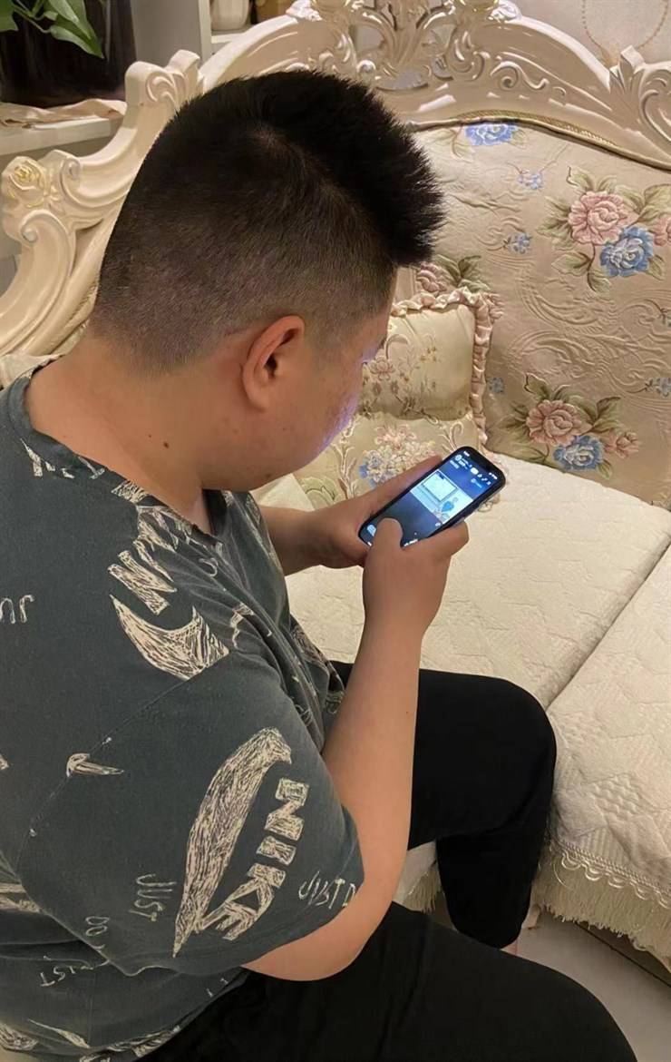 凝心聚力助就业，不负韶华早扬帆——商学院师生观看互联网+就业指导公益直播课