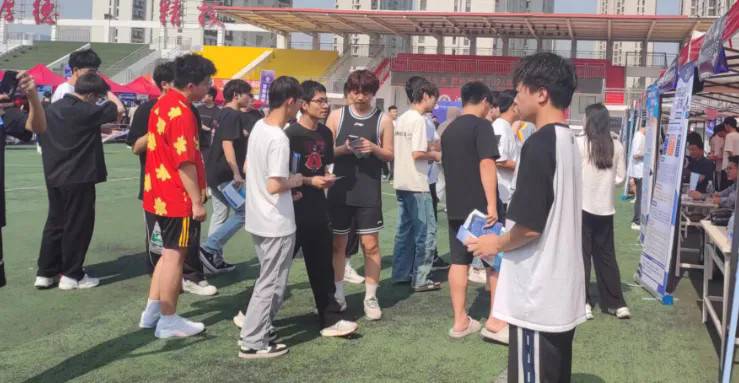 机电工程学院举办2024年春季双选会