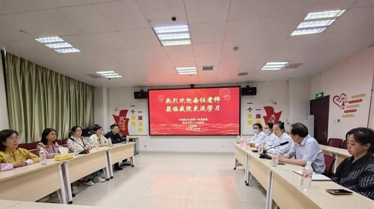 护理学院赴焦作访企拓岗促就业