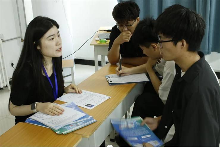 建筑工程学院成功举办2024年春季招聘会