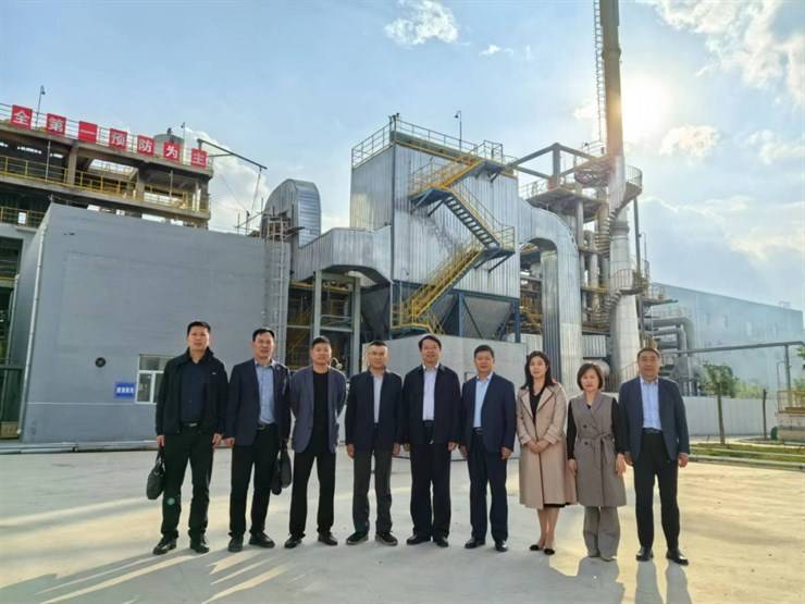 学校党委书记闫俊山带队开展访企拓岗促就业专项行动