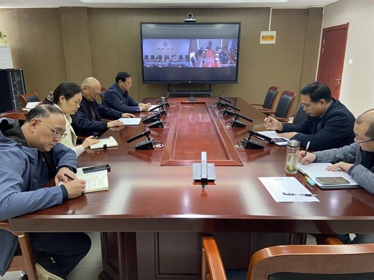 深化校企合作 赋能产业升级 --我校召开校企合作工作推进会