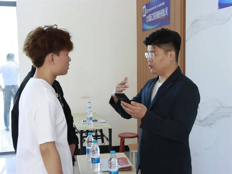 建筑工程学院成功举办2024年春季招聘会