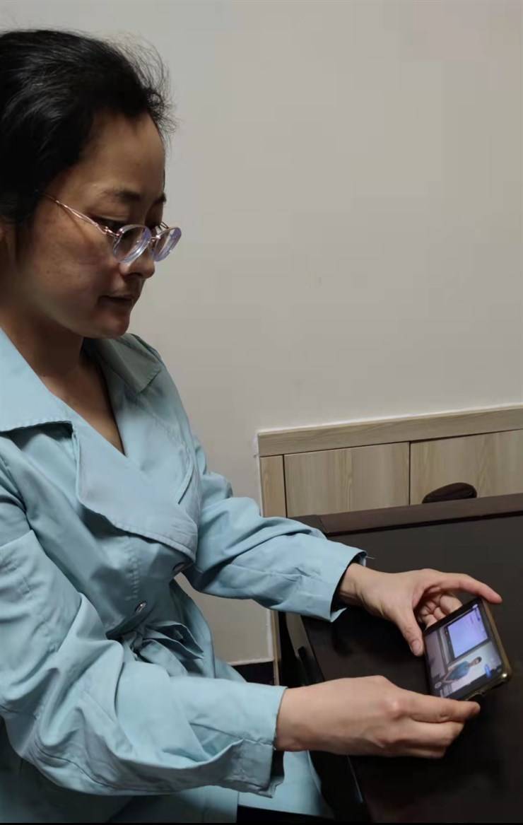 凝心聚力助就业，不负韶华早扬帆——商学院师生观看互联网+就业指导公益直播课