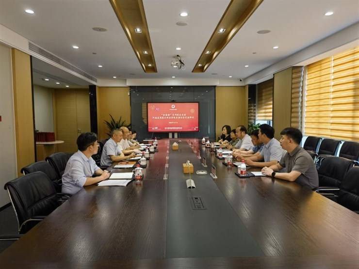 【访企拓岗搭平台 合作共赢谱新篇】校长薄新党带队开展“访企拓岗促就业”专项行动