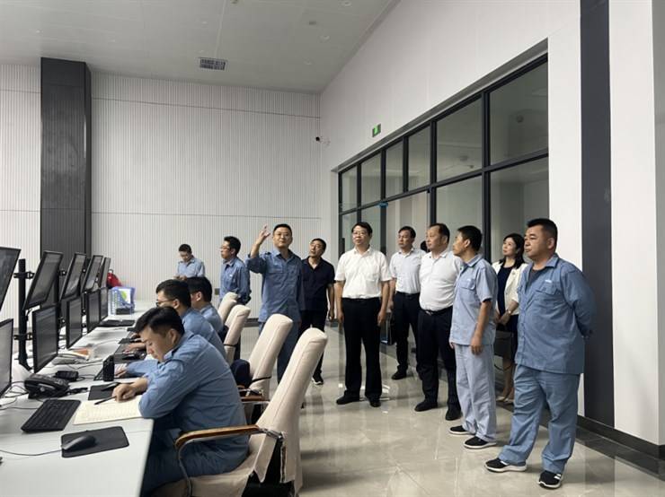 党委书记闫俊山、校长薄新党带队赴河南省中原大化集团有限责任公司开展“访企拓岗促就业”专项行动