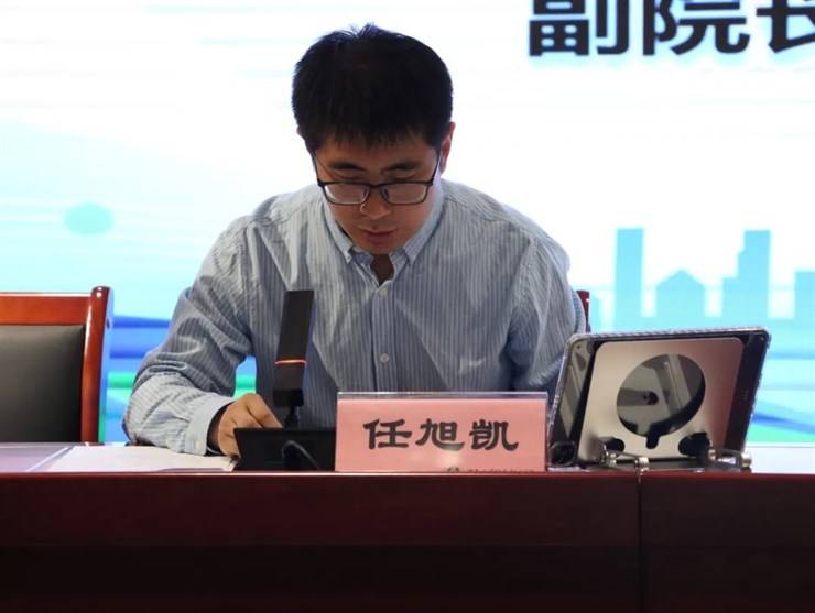 建筑工程学院组织召开2025届毕业生岗位实习暨就业诚信动员大会