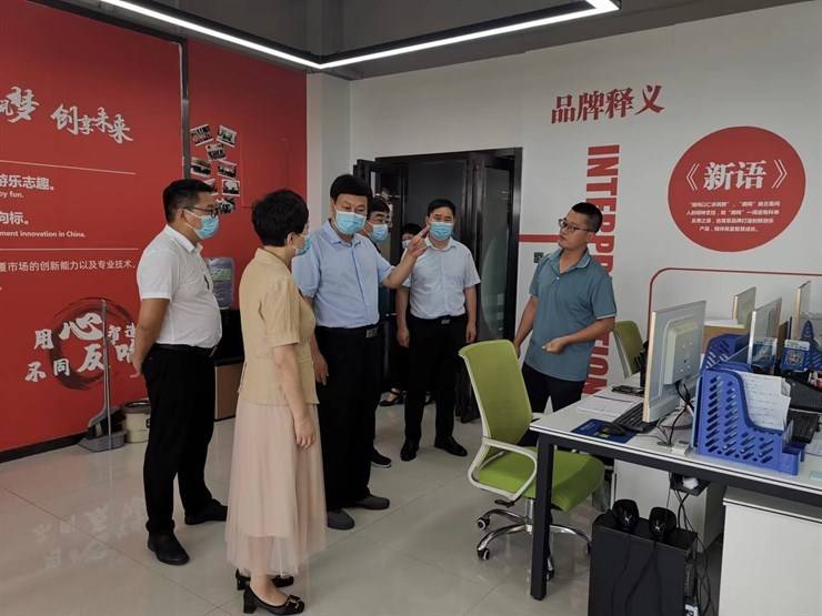 郑州西亚斯学院党委书记马建生 率队开展“访企拓岗促就业”专项行动