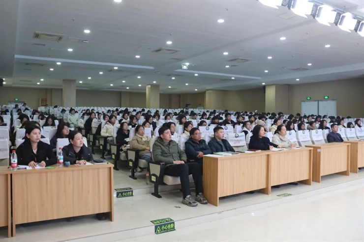 知名专家和优秀毕业生前来“传经送宝”｜濮阳医学高等专科学校举办职业生涯发展讲座 