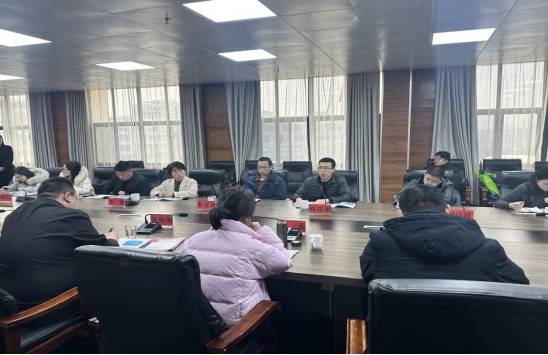 苏州市相城区人社局刘瑞刚一行及企业代表莅临我校展开校企合作洽谈会