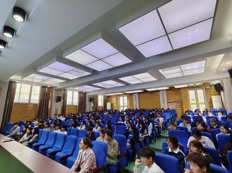 数字与智能技术应用学院就业宣讲会