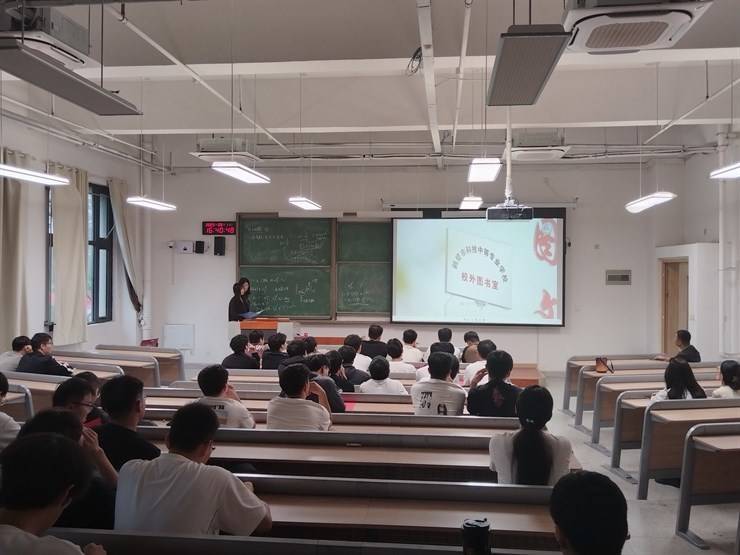 学院举办鹤壁市科技中等专业学校招聘宣讲会