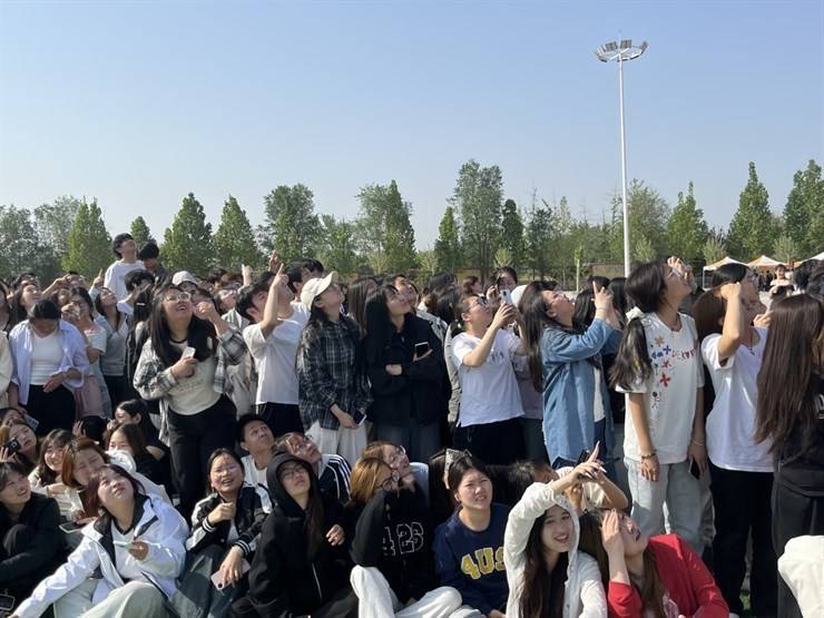 【媒体报道】无人机“飞手”培训班再上新,郑州食品工程职业学院将设无人机产业学院