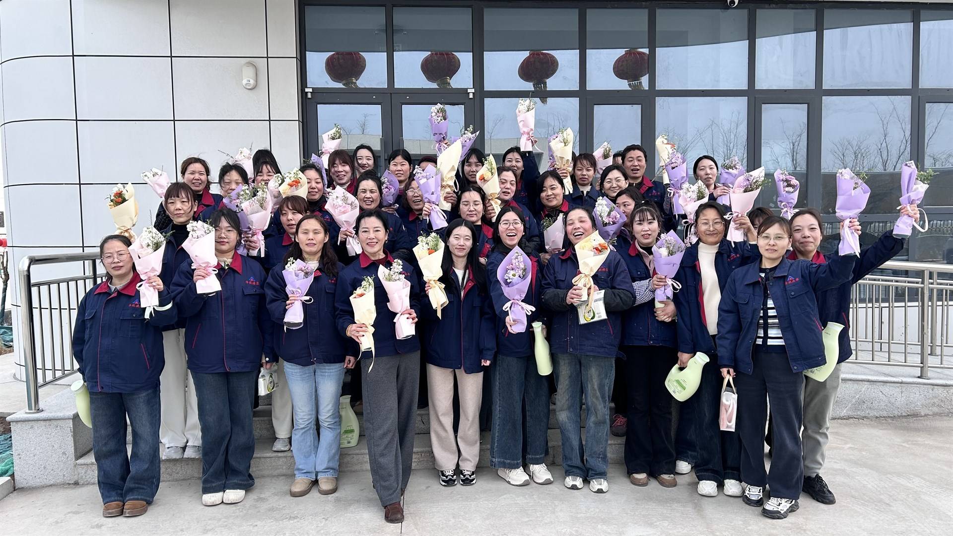 华航滤清器的公司展示