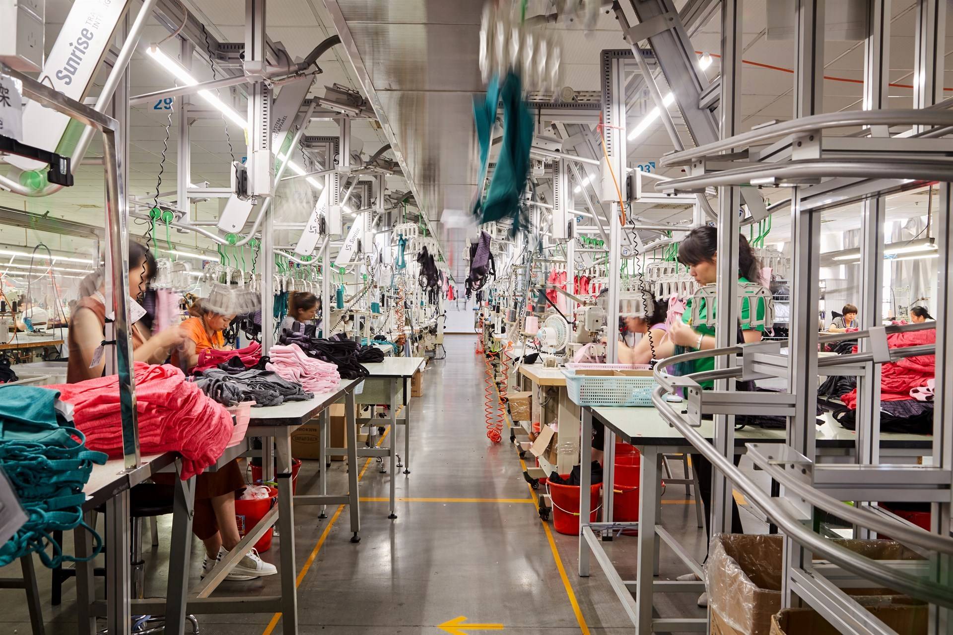 宁波龙升制衣有限公司