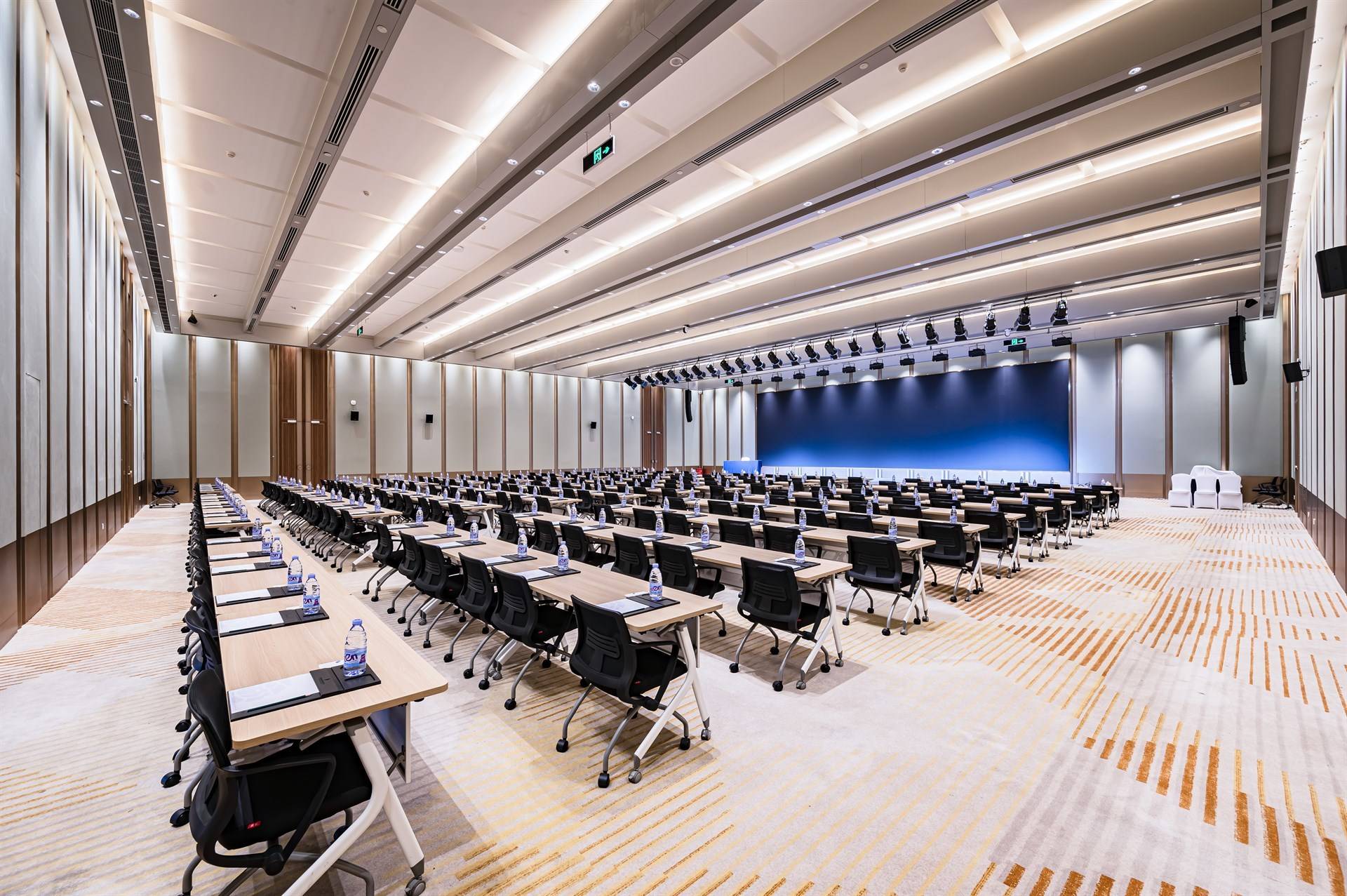 公司展示