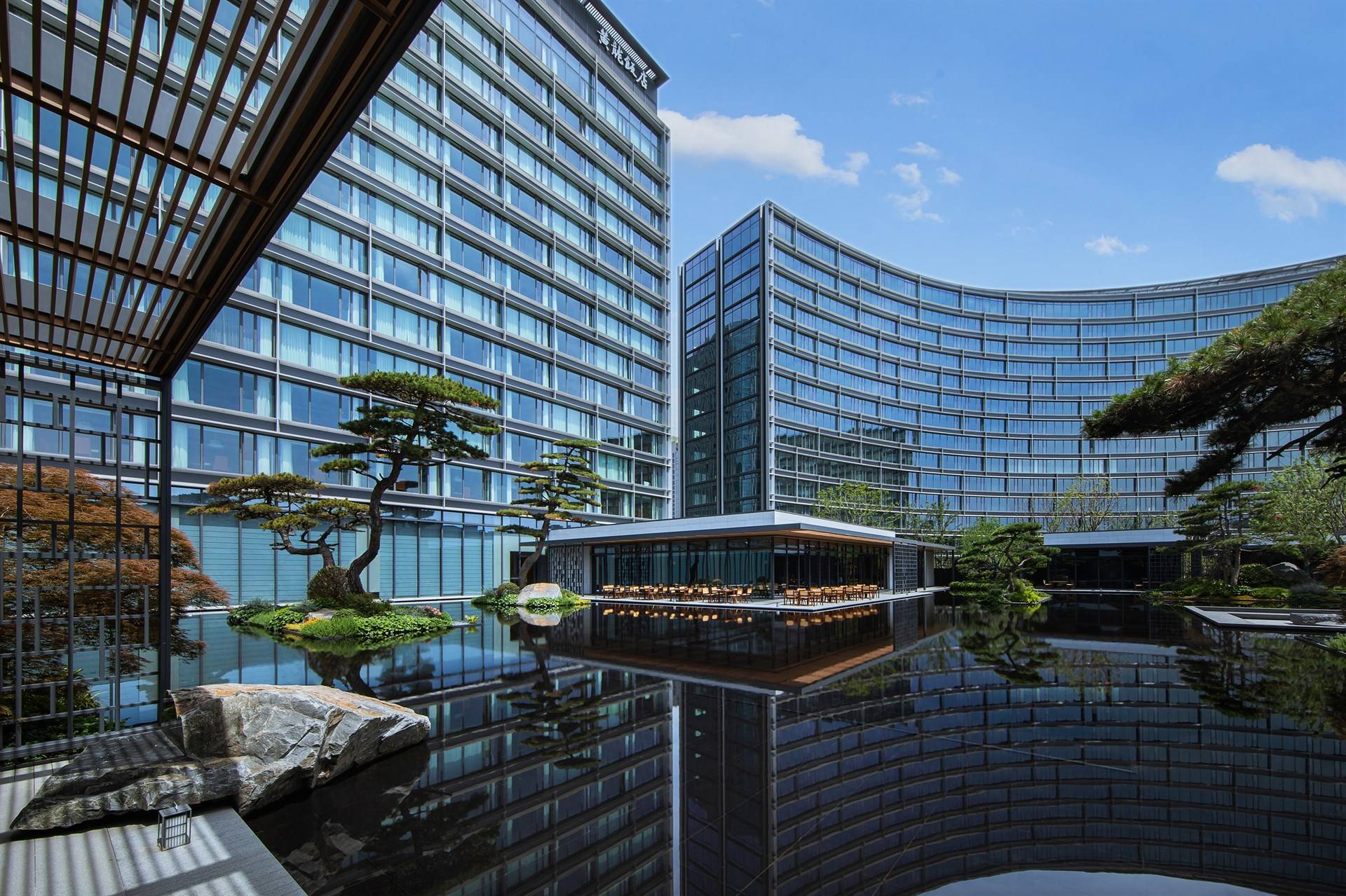 黄龙饭店的公司展示