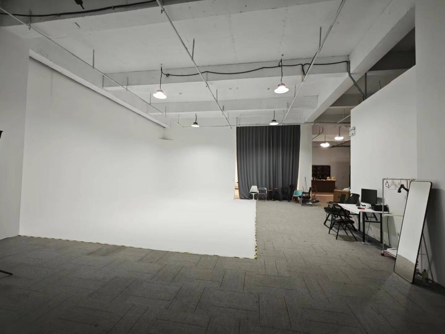 博燚影视的公司展示