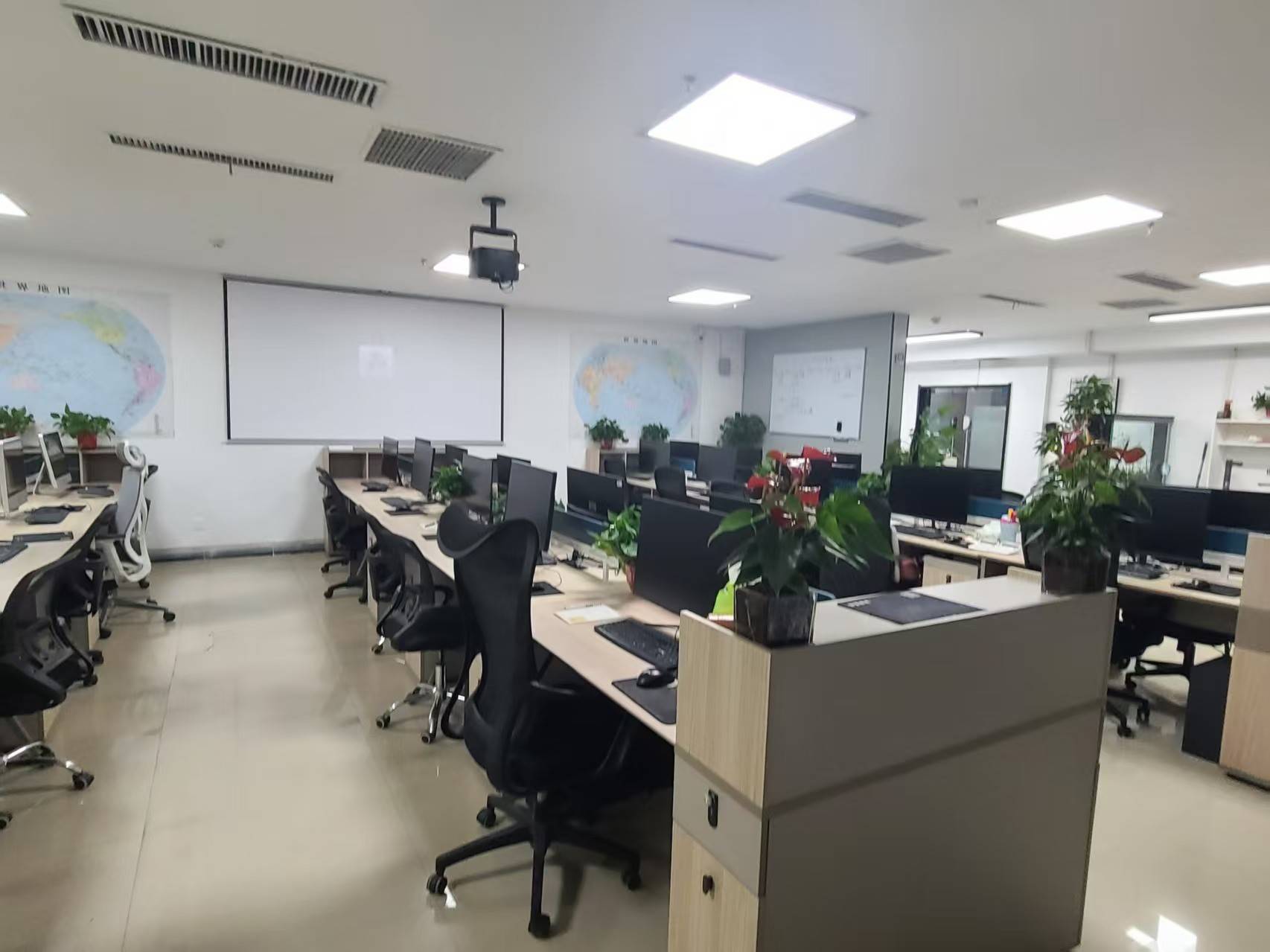 郑州洲文机械设备的公司展示