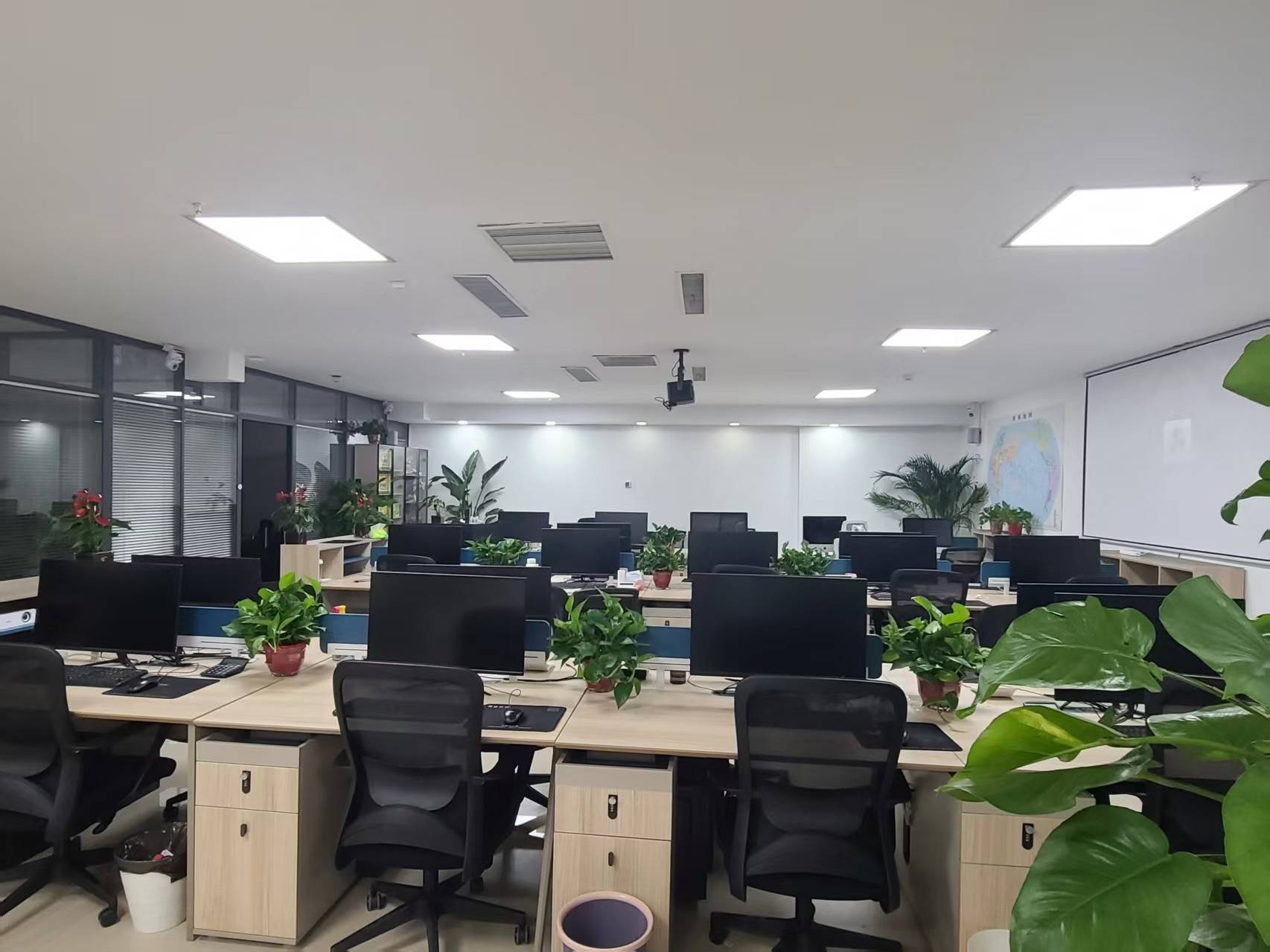 郑州洲文机械设备的公司展示