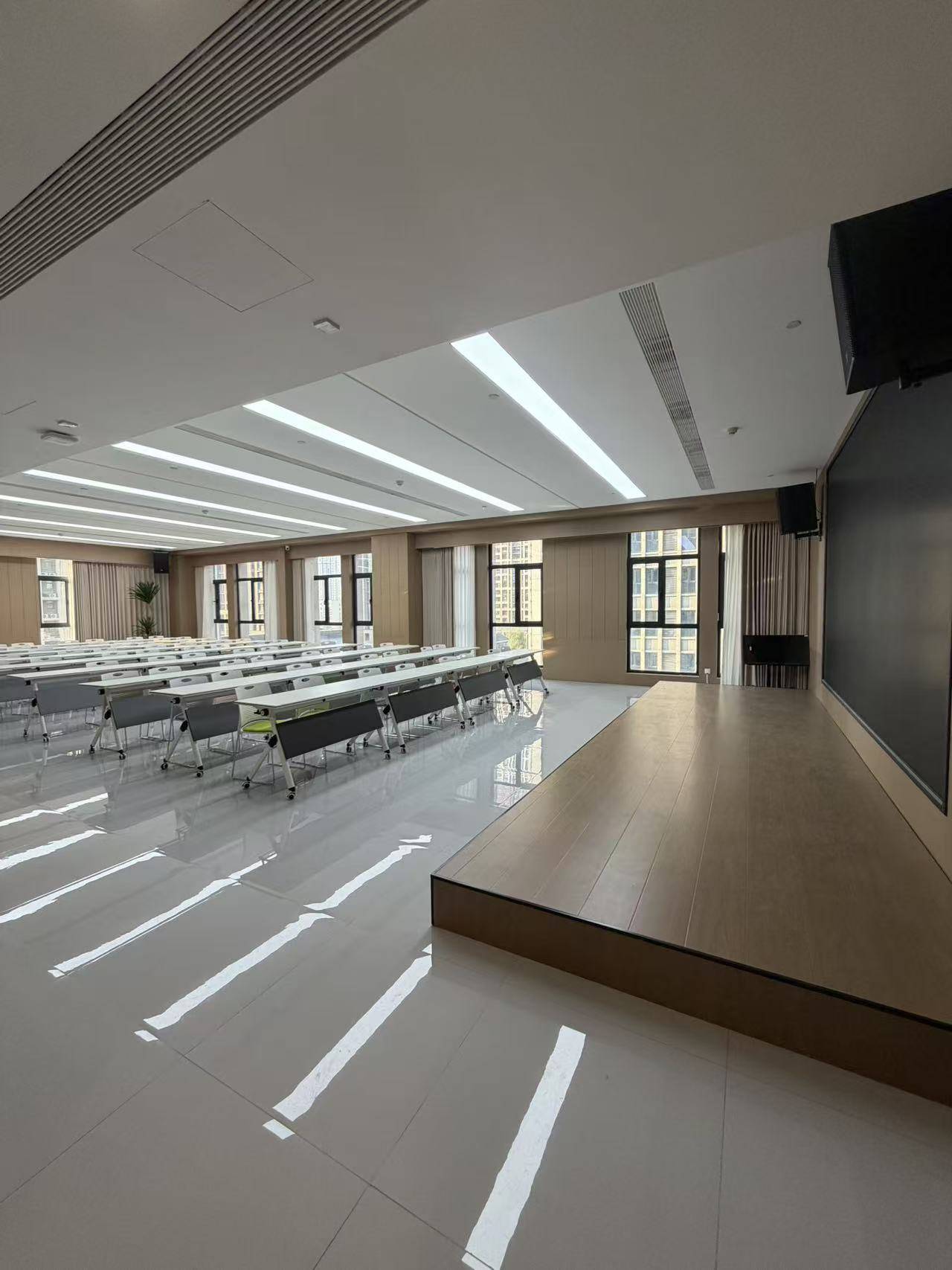 公司展示