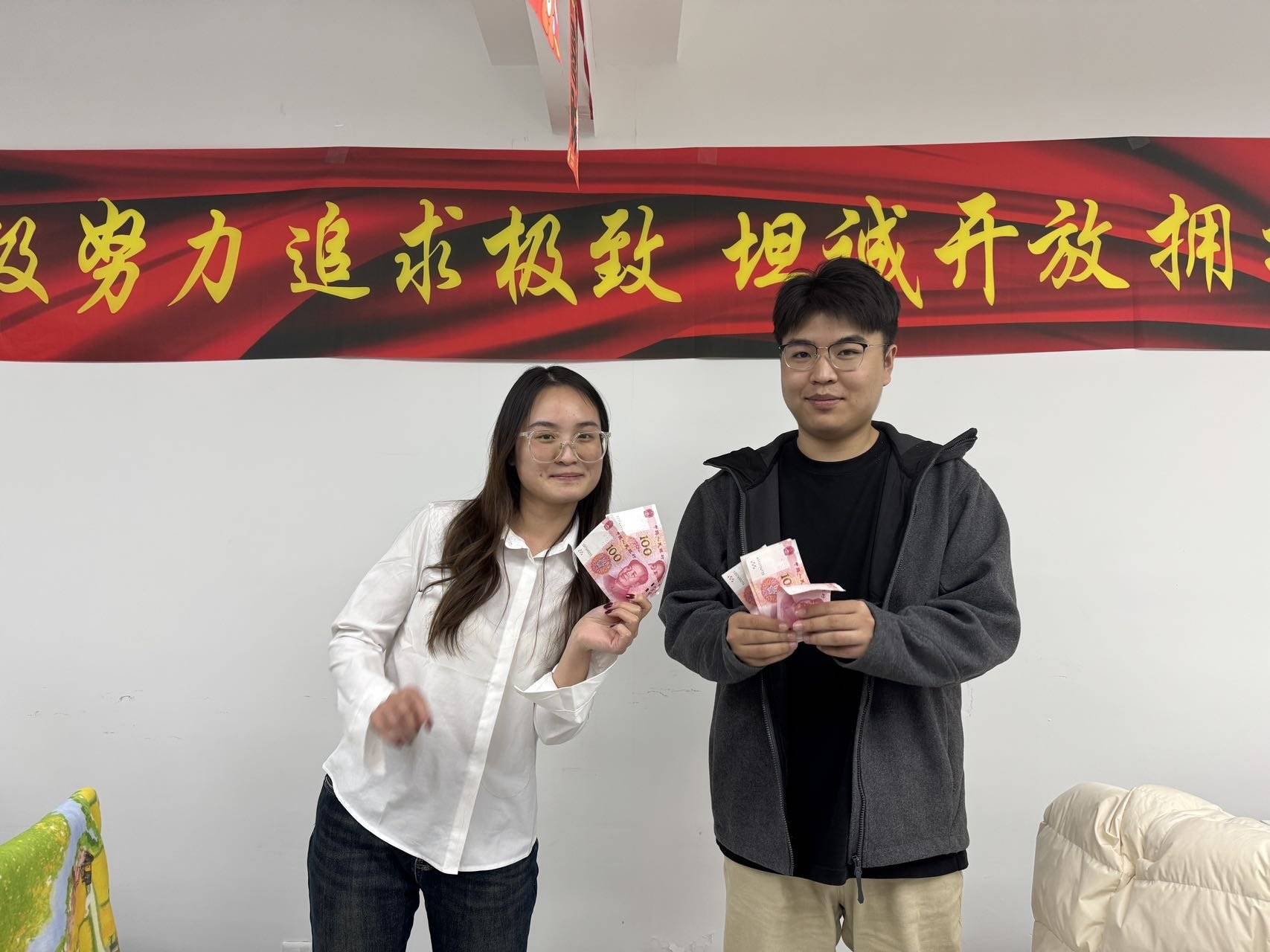 郑州礼澈商贸有限公司的公司展示