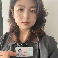 李女士